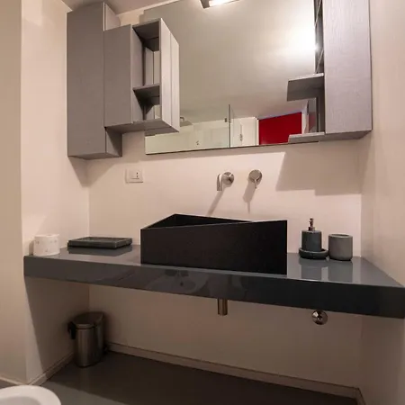 ゲストハウス Wonderful Apartments Near The Colosseum 4*
