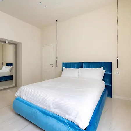 Wonderful Apartments Near The Colosseum ゲストハウス ローマ