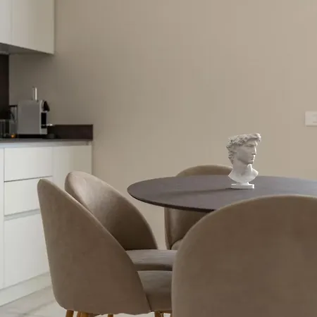 Wonderful Apartments Near The Colosseum ローマ