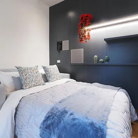Wonderful Apartments Near The Colosseum ゲストハウス 4*