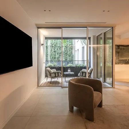 ゲストハウス Wonderful Apartments Near The Colosseum 4*