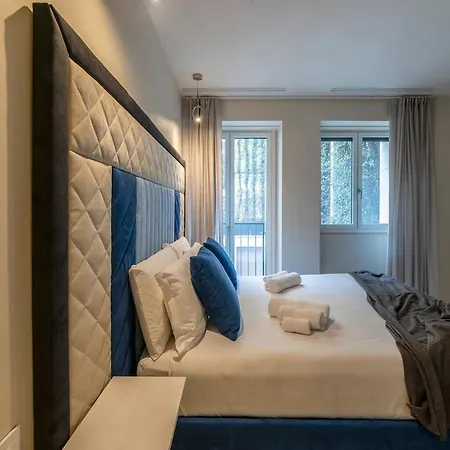 Wonderful Apartments Near The Colosseum ゲストハウス ローマ
