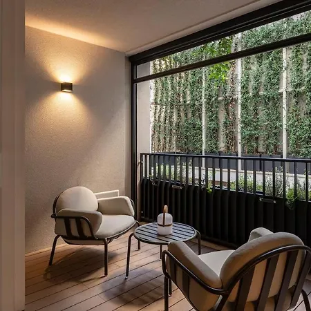 ゲストハウス Wonderful Apartments Near The Colosseum 4*