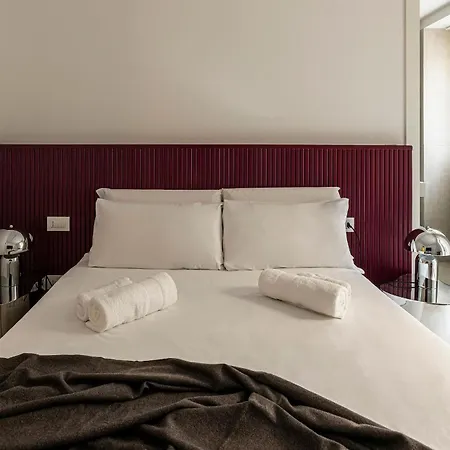 ゲストハウス Wonderful Apartments Near The Colosseum ローマ