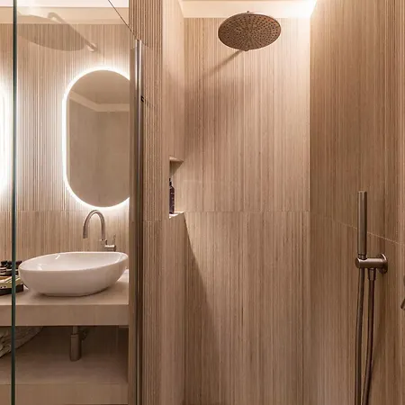 Wonderful Apartments Near The Colosseum ゲストハウス ローマ